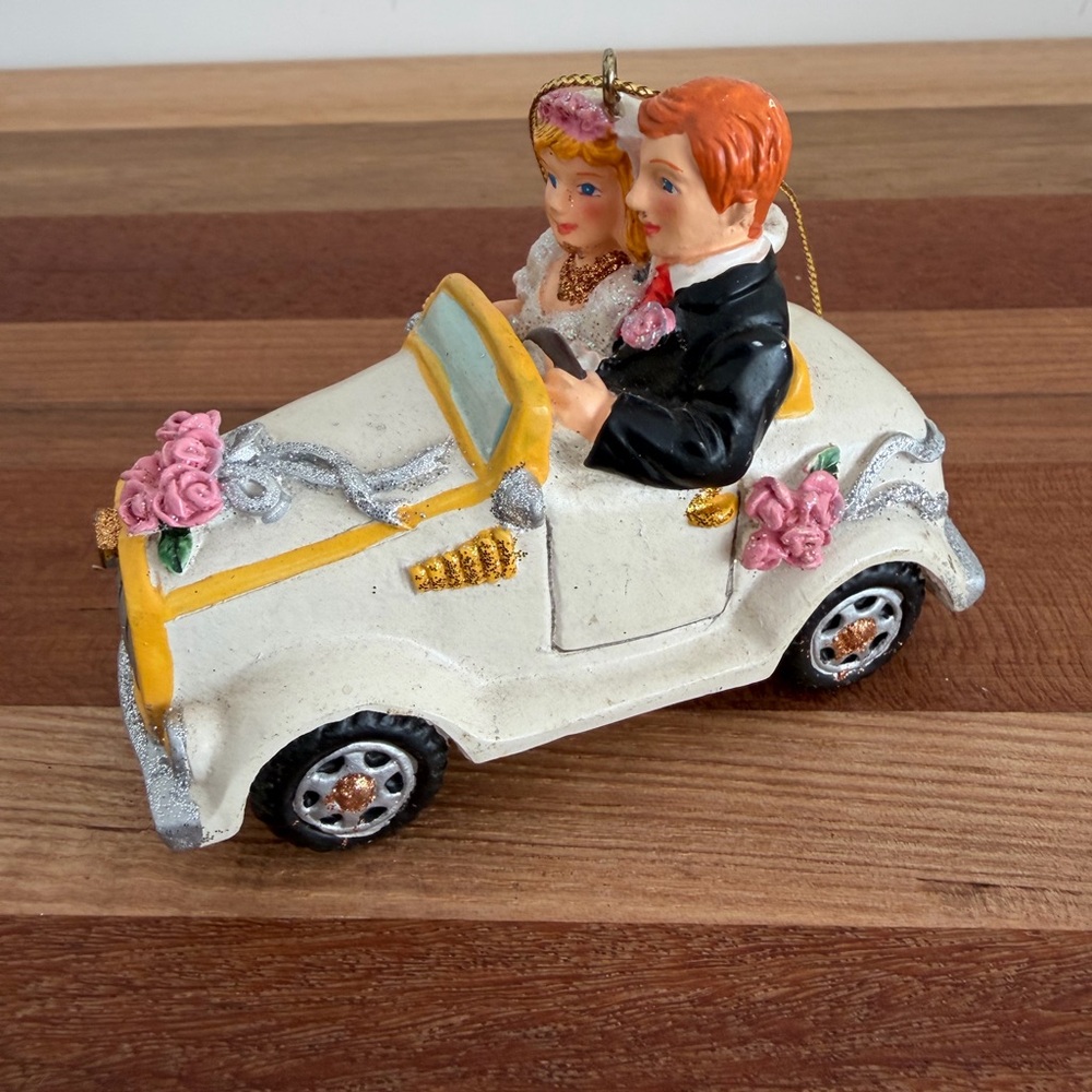 Wedding Couple Just Married ornament